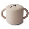 Mushie Siliconen Snackcup Shifting Sand